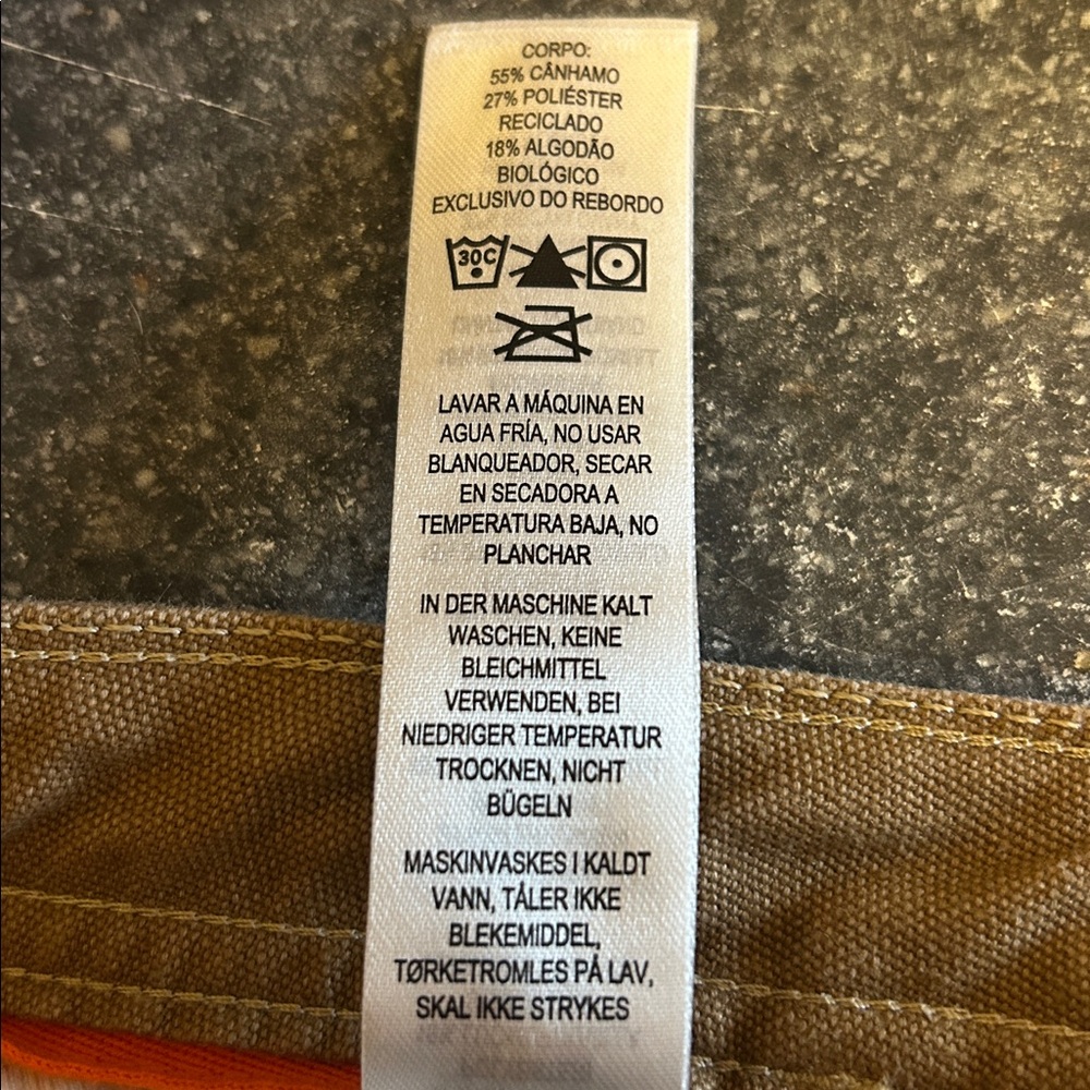 Patagonia Tan Cargo Pants - Picture 7 of 10